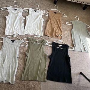 Banana republic shoulder baring tanks xs